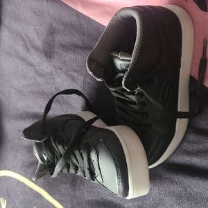 High top light up running shoes